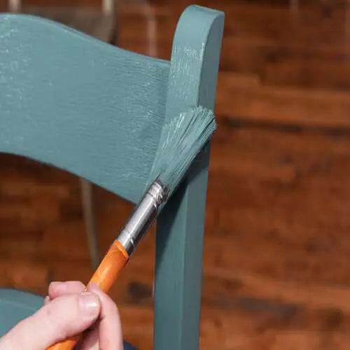 Transform Your Space: DIY Furniture Painting Techniques