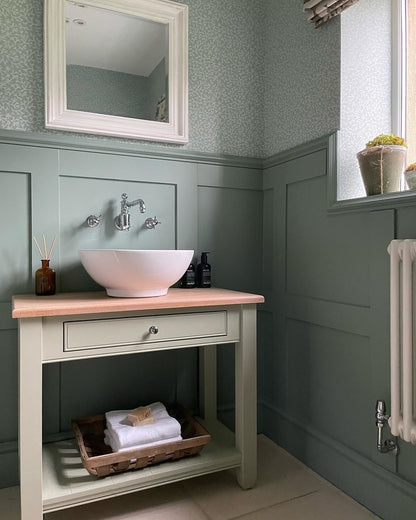 Farrow & Ball Chappell Green No. 83
