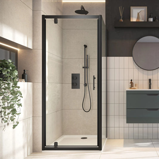 Arley Pivot Door 700m Chrome